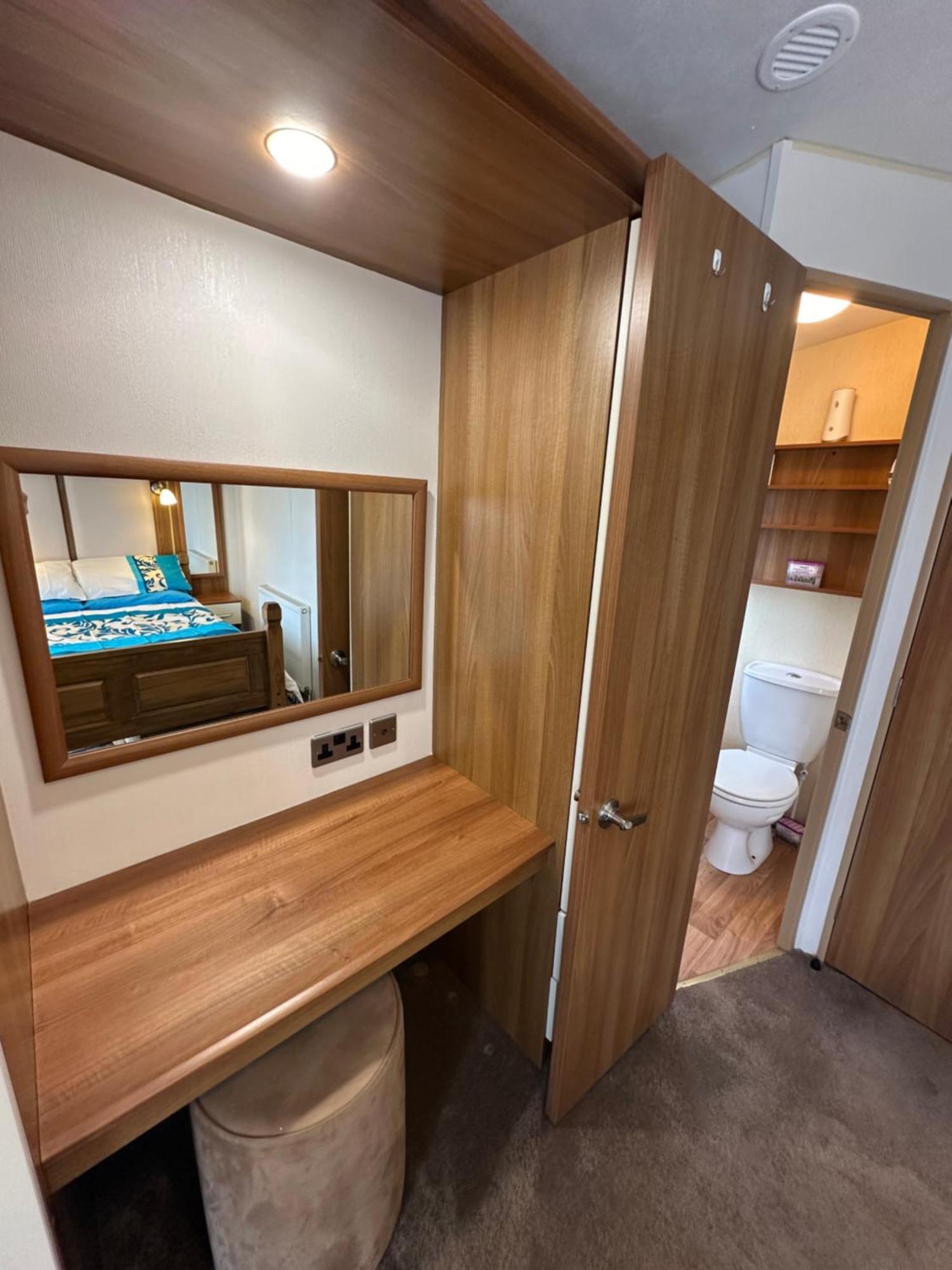 Campsite 8 Berth Waterside Skegness R22 Santanavan 6 Ingoldmells