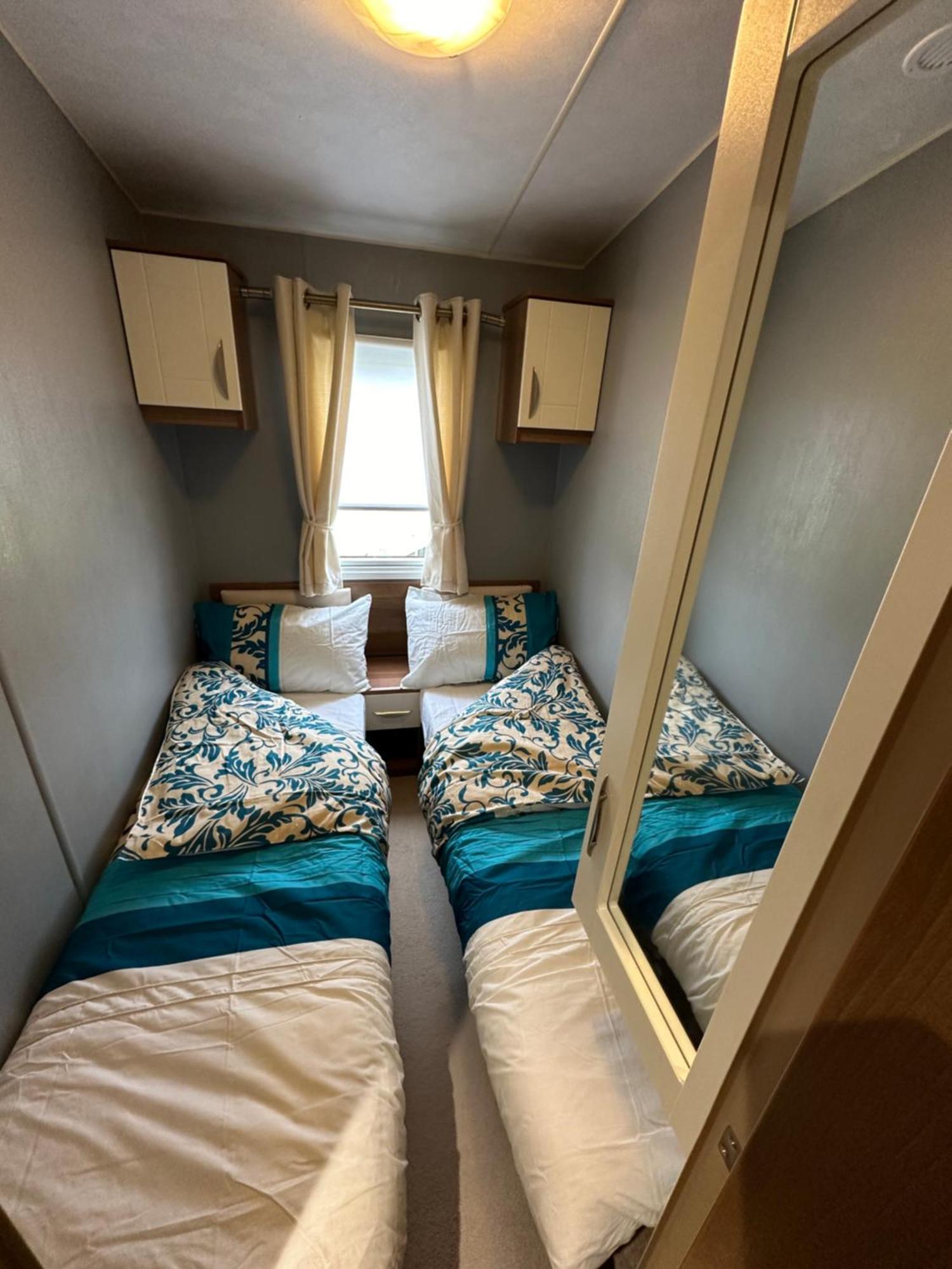 Campsite 8 Berth Waterside Skegness R22 Santanavan 6