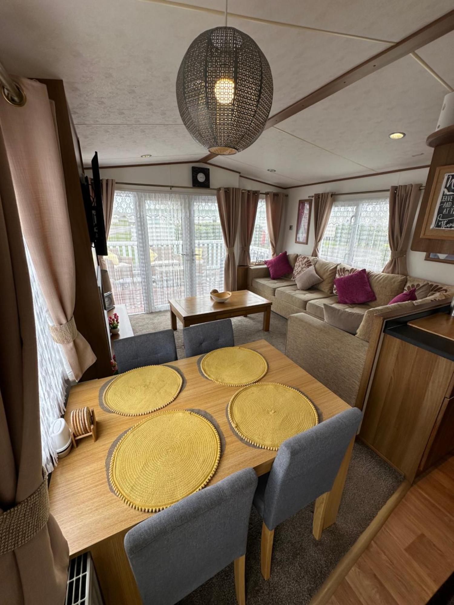 8 Berth Waterside Skegness R22 Santanavan 6